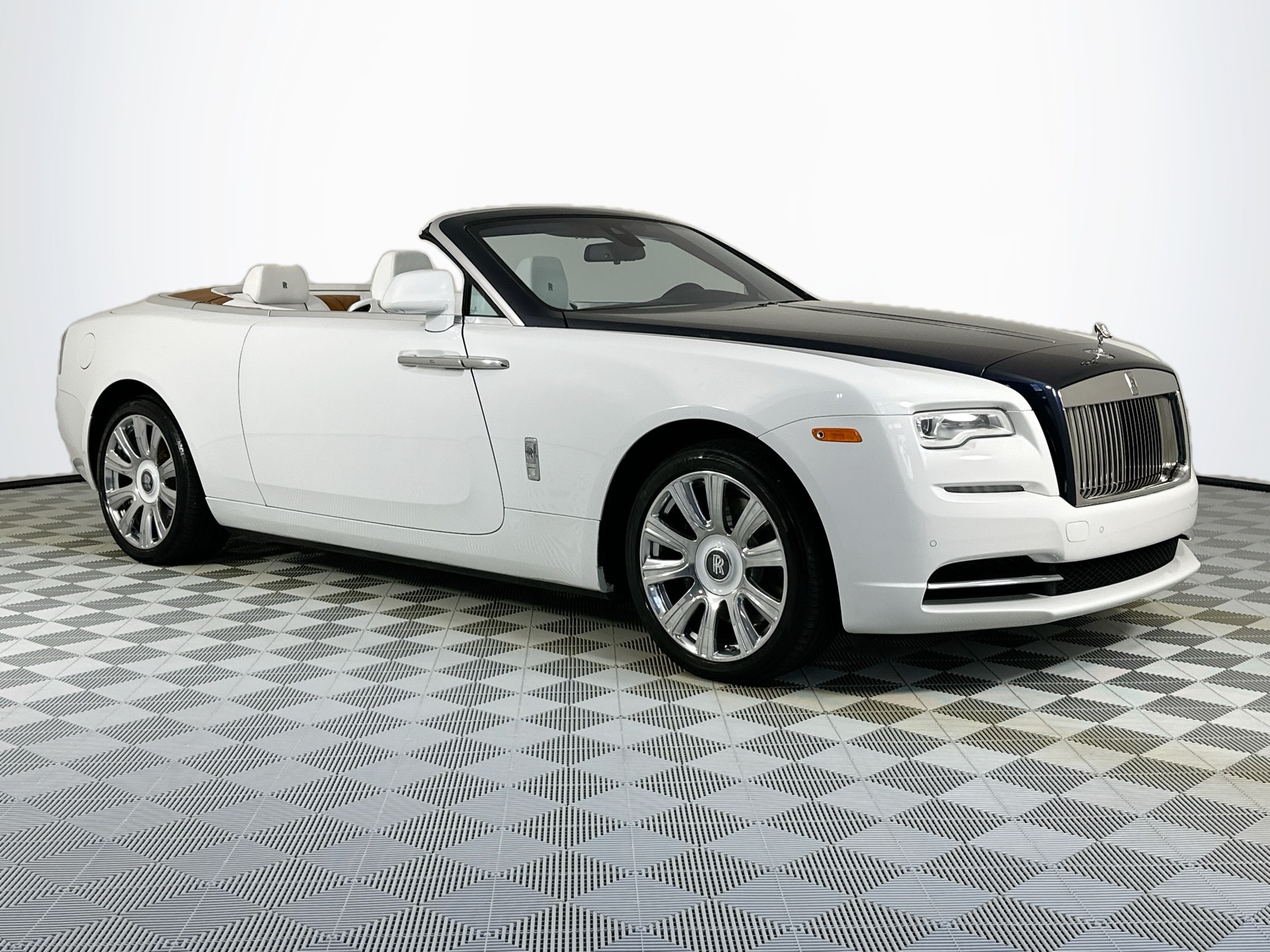 used 2018 Rolls-Royce Dawn car, priced at $284,995