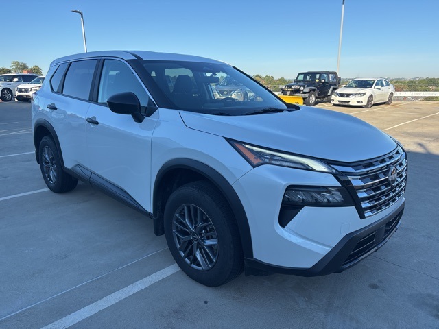 2023 Nissan Rogue SL photo 3