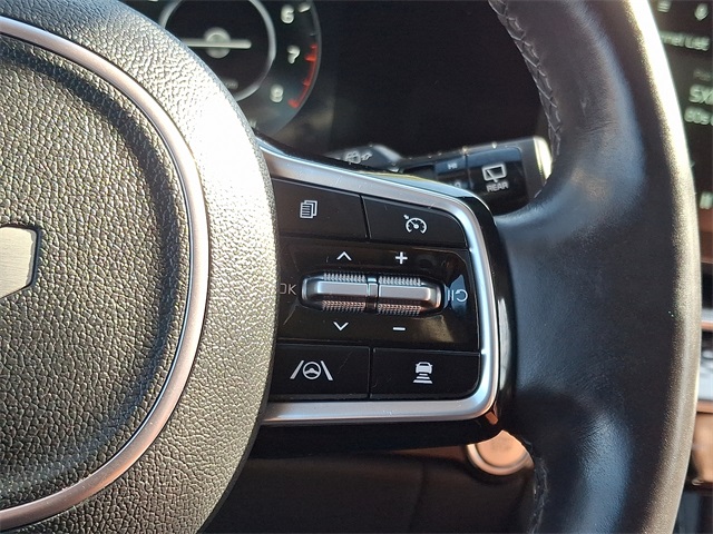 used 2024 Kia Carnival car, priced at $36,334