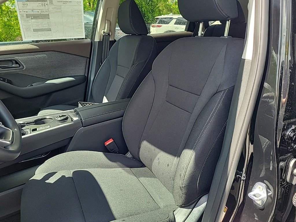 New 2023 Black Nissan S image 18