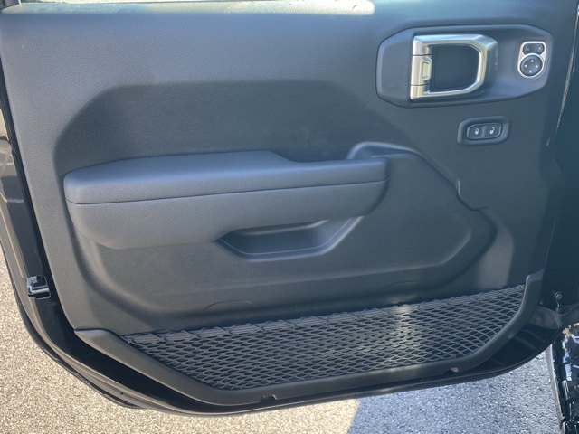 new 2026 Jeep Gladiator car, priced at $42,703