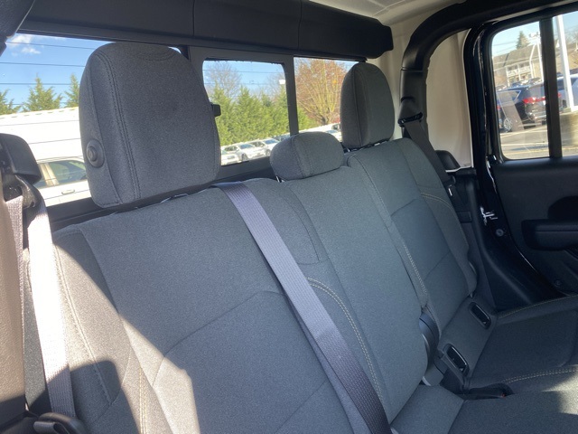 new 2026 Jeep Gladiator car, priced at $42,703