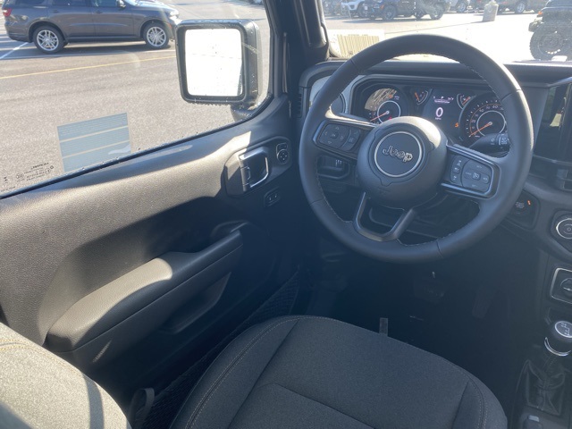 new 2026 Jeep Gladiator car, priced at $42,703