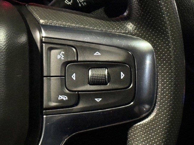 used 2022 Chevrolet Blazer car, priced at $20,997