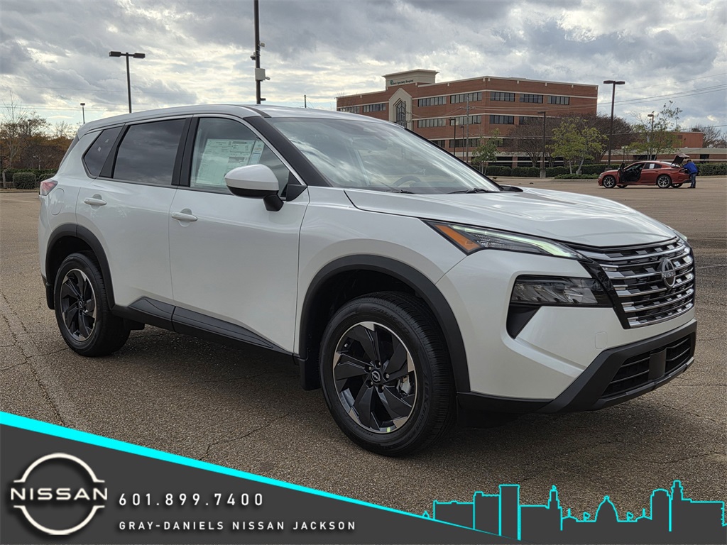 2026 Nissan Rogue SV's photo