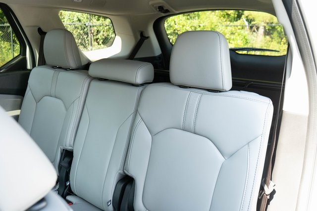 2025 Honda Pilot EX-L photo 16