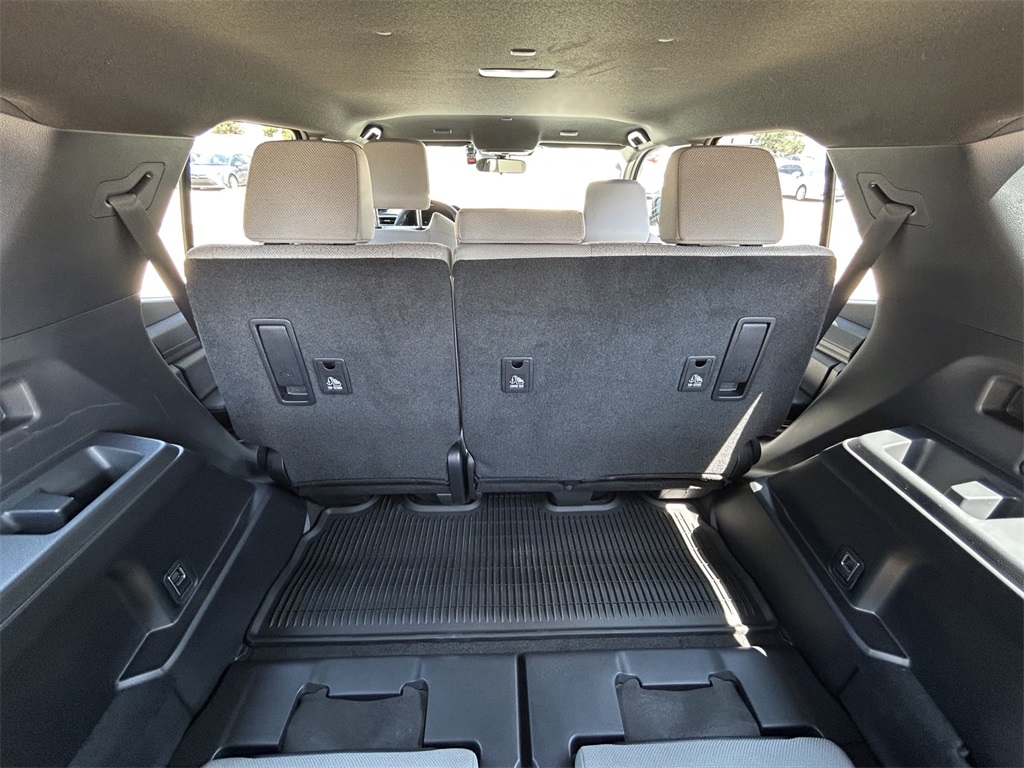 2025 Toyota 4Runner SR5 photo 10