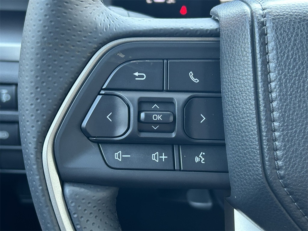 2025 Toyota 4Runner SR5 photo 25