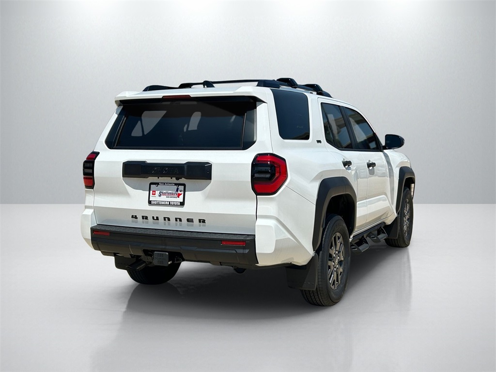 2025 Toyota 4Runner SR5 photo 5