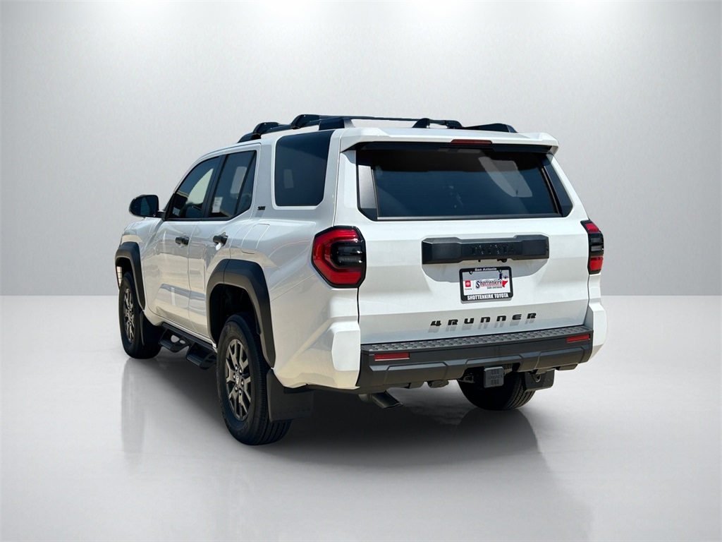 2025 Toyota 4Runner SR5 photo 7