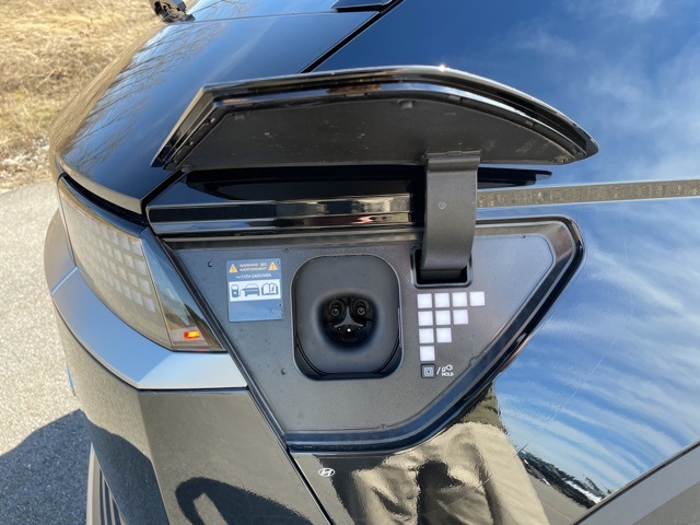 IONIQ 5 SEL