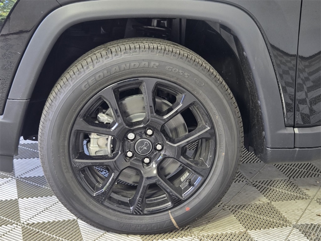 new 2026 Jeep Compass car, priced at $25,305