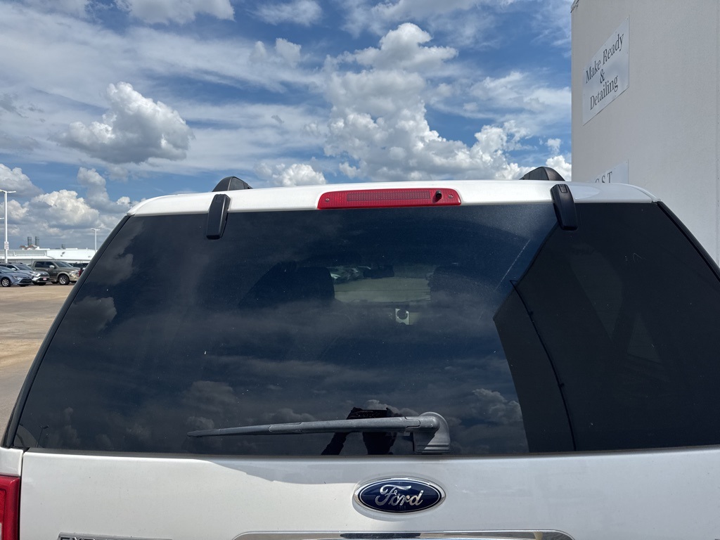 2014 Ford Expedition XLT photo 3