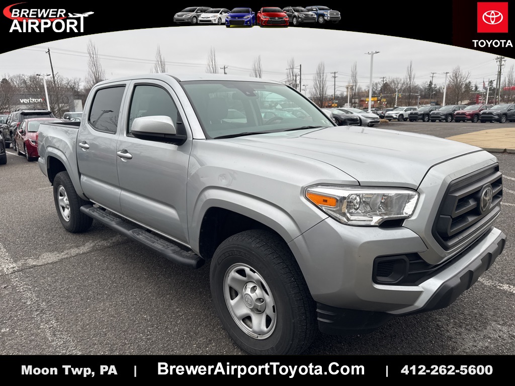 2023 Toyota Tacoma SR's photo