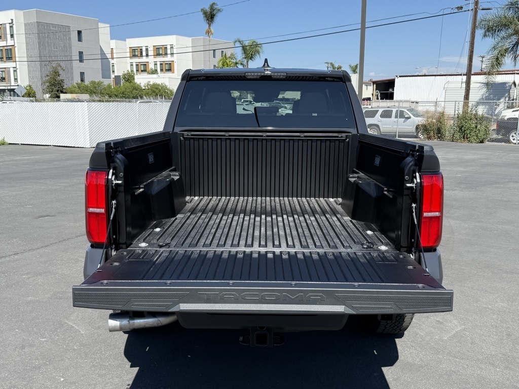 2025 Toyota Tacoma TRD Off-Road 4x4 Double Cab photo 14