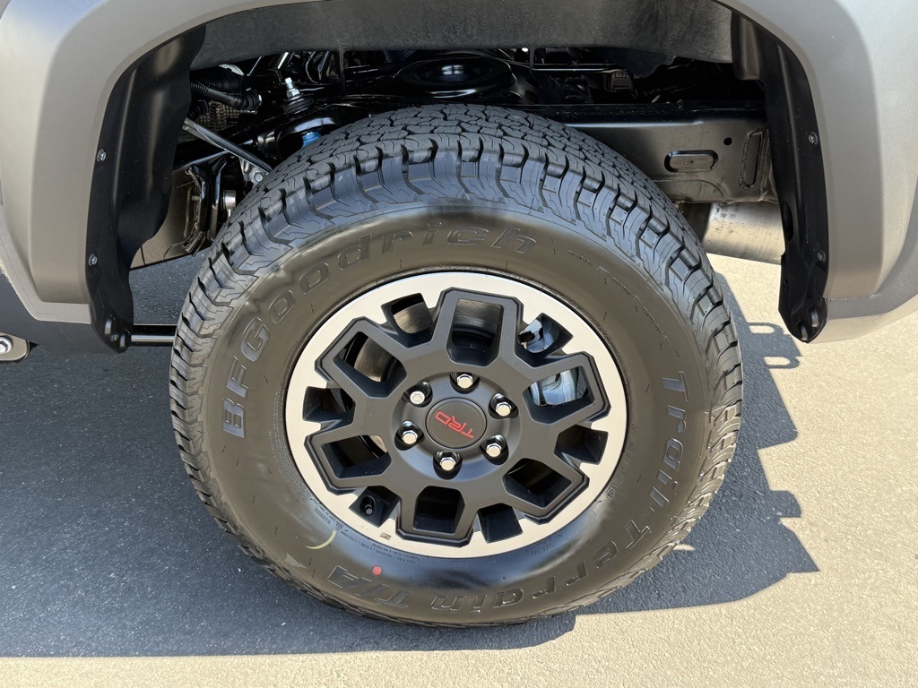 2025 Toyota Tacoma TRD Off-Road 4x4 Double Cab photo 15