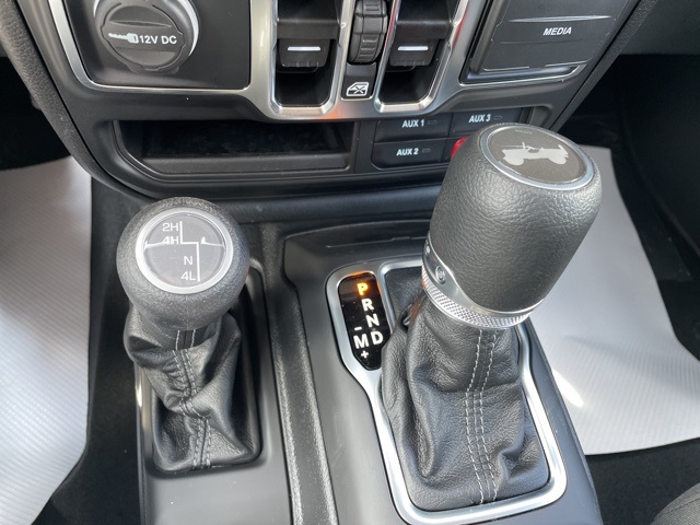 2025 Jeep Wrangler Sport S photo 16