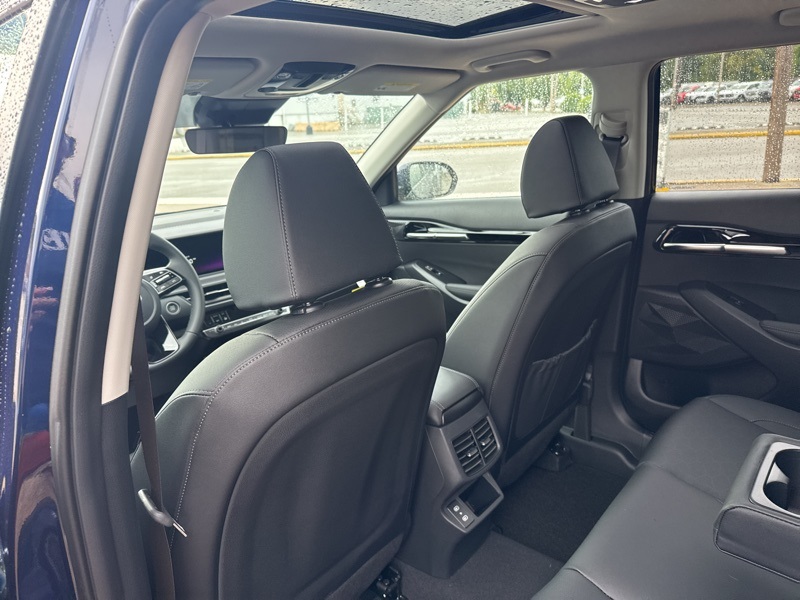2026 Kia Seltos EX photo 20