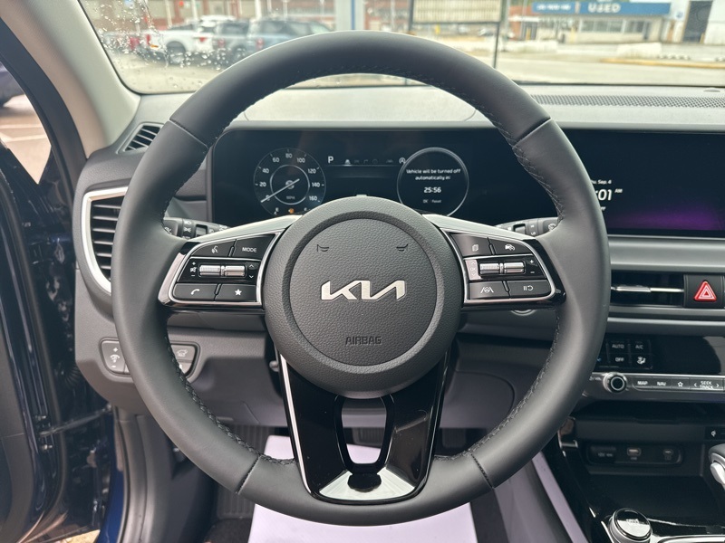 2026 Kia Seltos EX photo 26