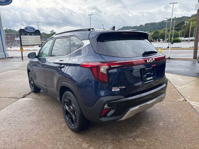2026 Kia Seltos EX photo 4