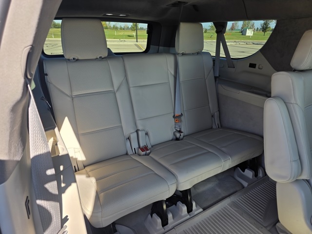 2021 Cadillac Escalade ESV 4WD Premium Luxury Platinum