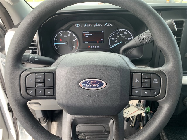 2025 Oxford White Ford Super Duty F-350 DRW XL 4X4 Truck