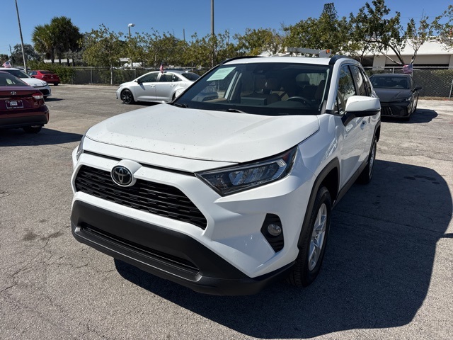 Used 2021 Toyota RAV4 XLE with VIN 2T3W1RFV5MC159212 for sale in Northfield, Minnesota