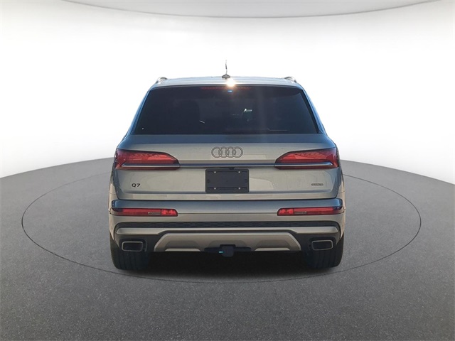new 2026 Audi Q7 car, priced at $71,040