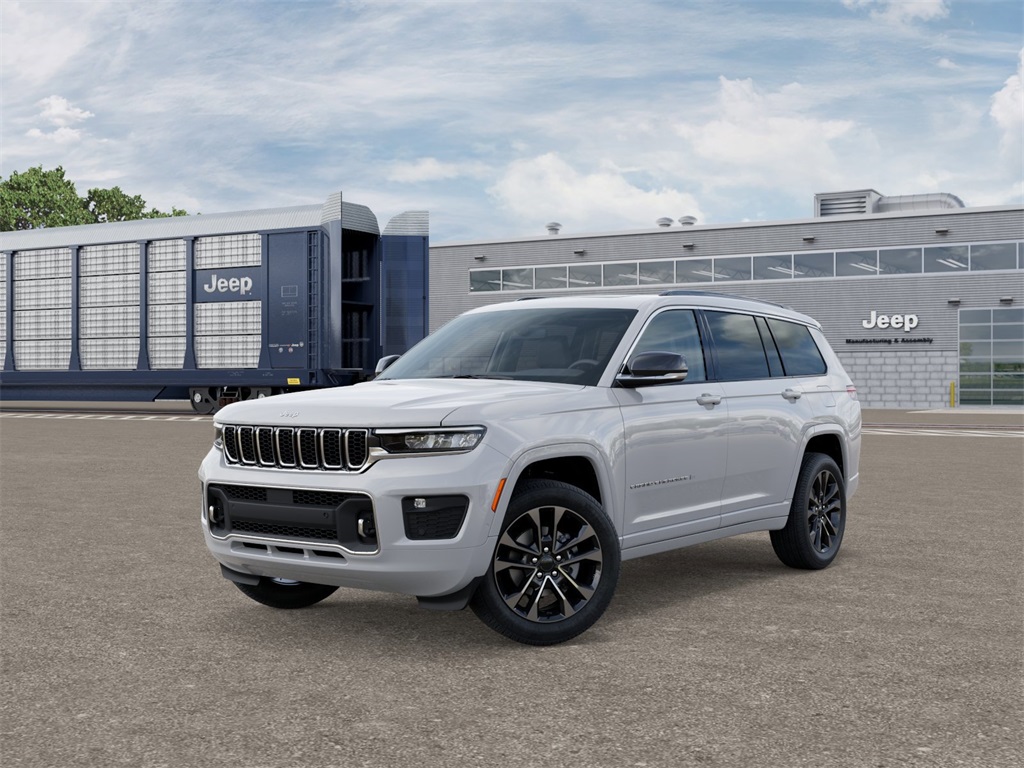 2025 Jeep Grand Cherokee L Overland's photo