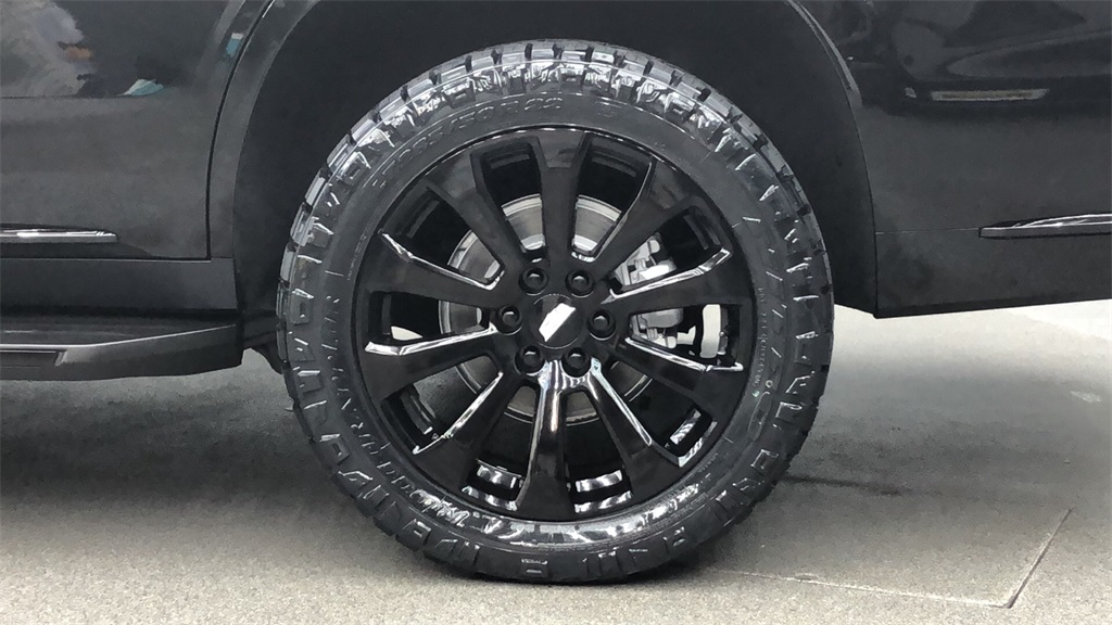 2022 Cadillac Escalade - 255740