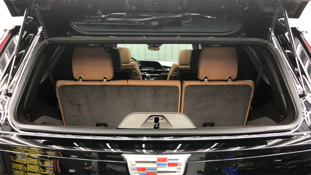 2022 Cadillac Escalade - 255740