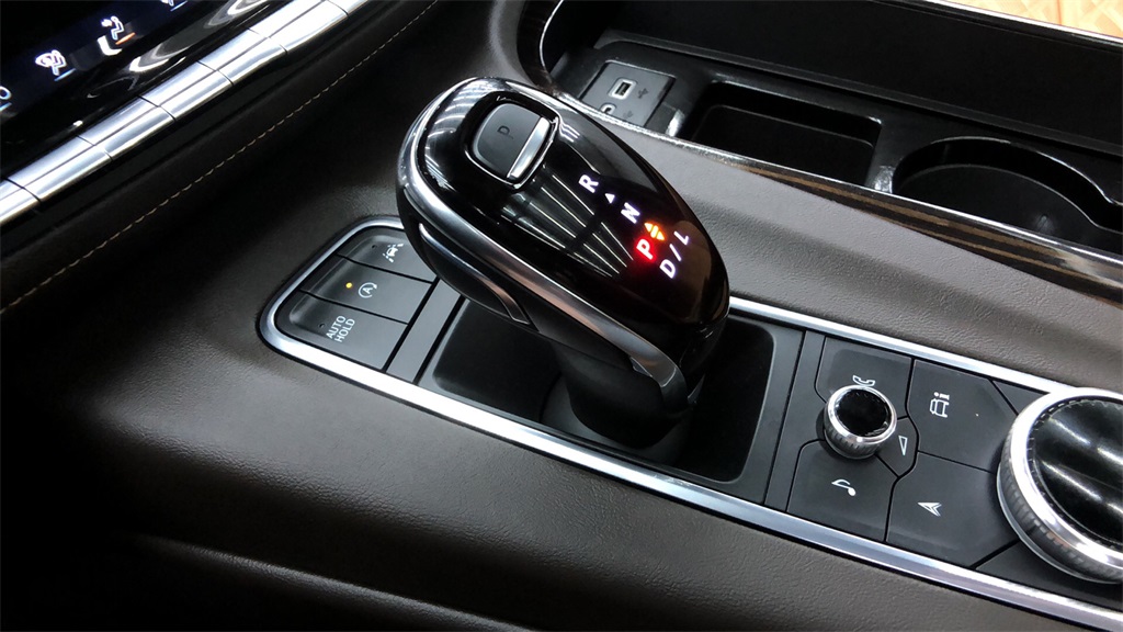 2022 Cadillac Escalade - 255740