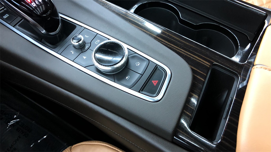 2022 Cadillac Escalade - 255740