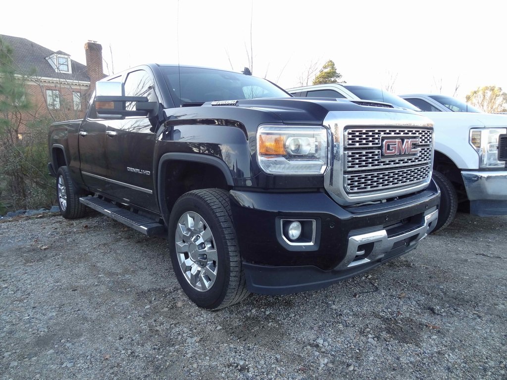 2019 GMC Sierra 2500 Denali HD Denali's photo