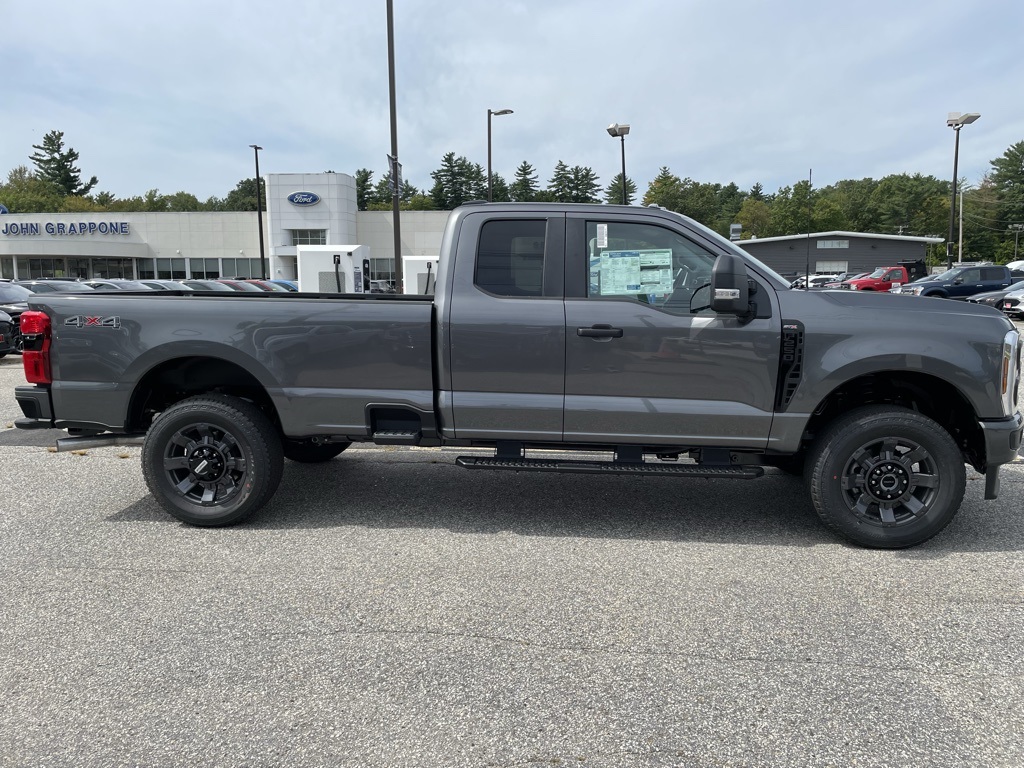 2026 Ford F-250 XL photo 2