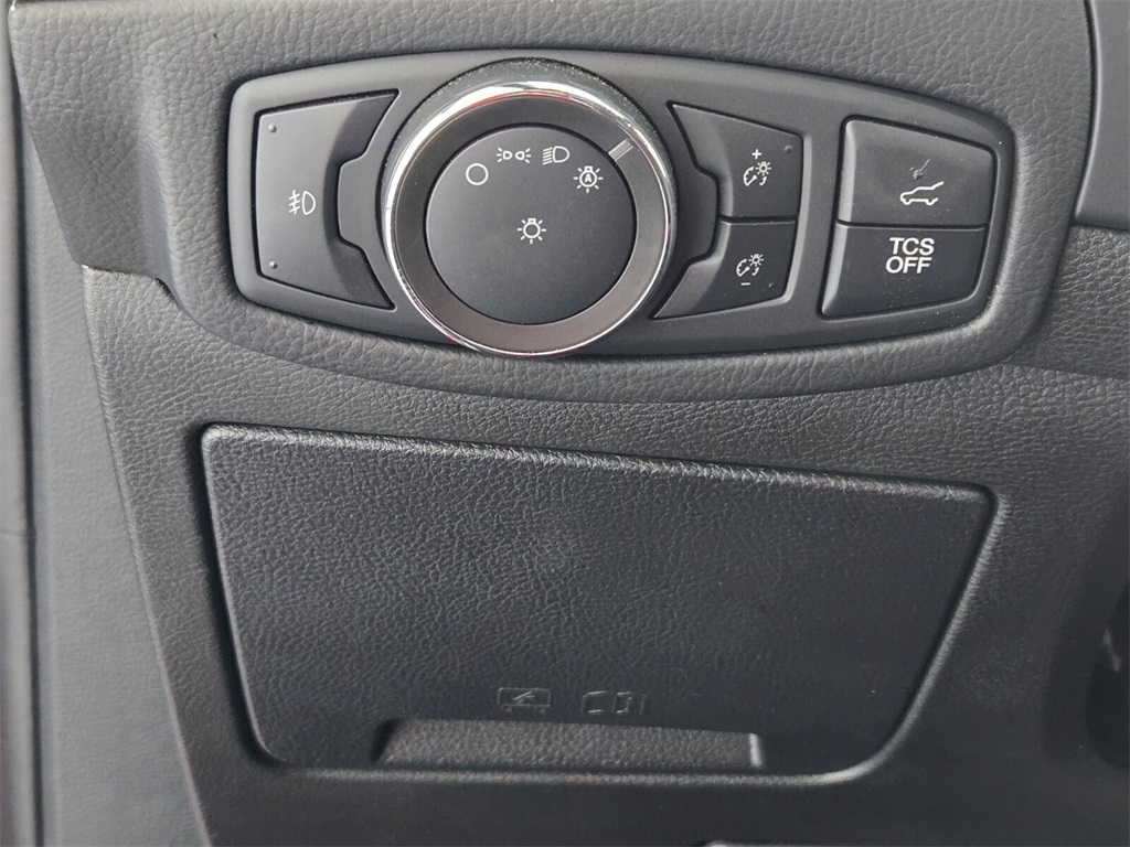 used 2021 Ford Edge car, priced at $15,488