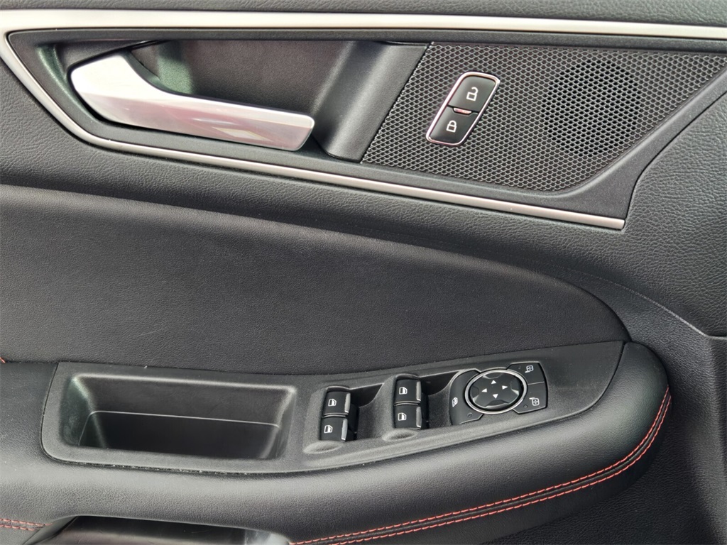 used 2021 Ford Edge car, priced at $15,488