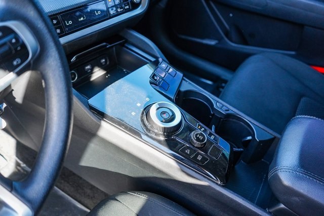 used 2023 Kia Sportage Hybrid car, priced at $23,388