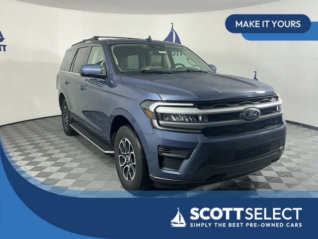 used 2022 Ford Expedition car, priced at $40,000