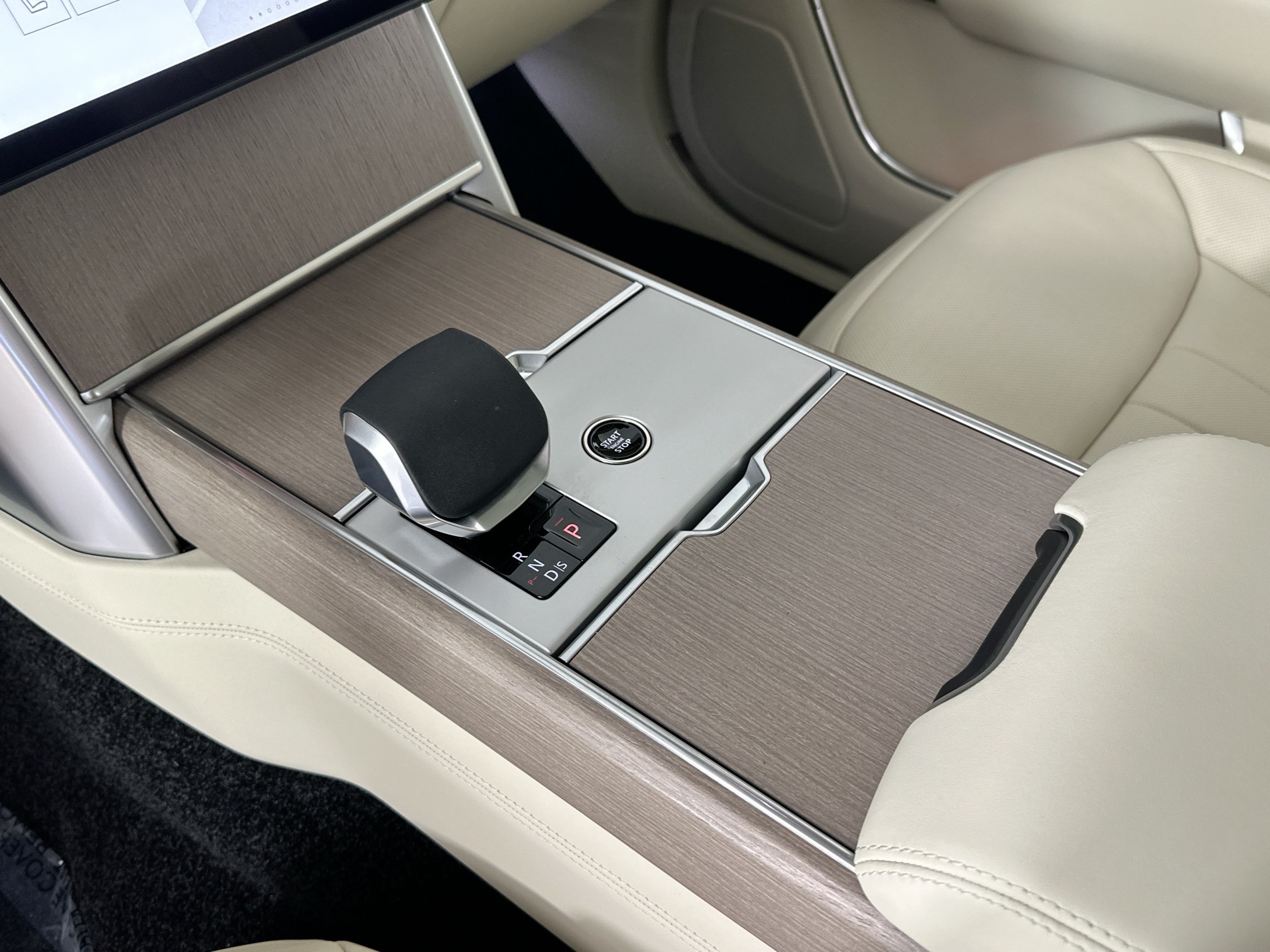 new 2026 Land Rover Range Rover car, priced at $166,195