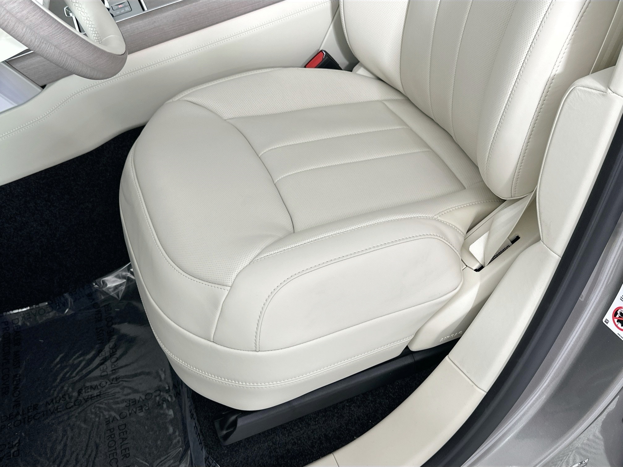 new 2026 Land Rover Range Rover car, priced at $166,195