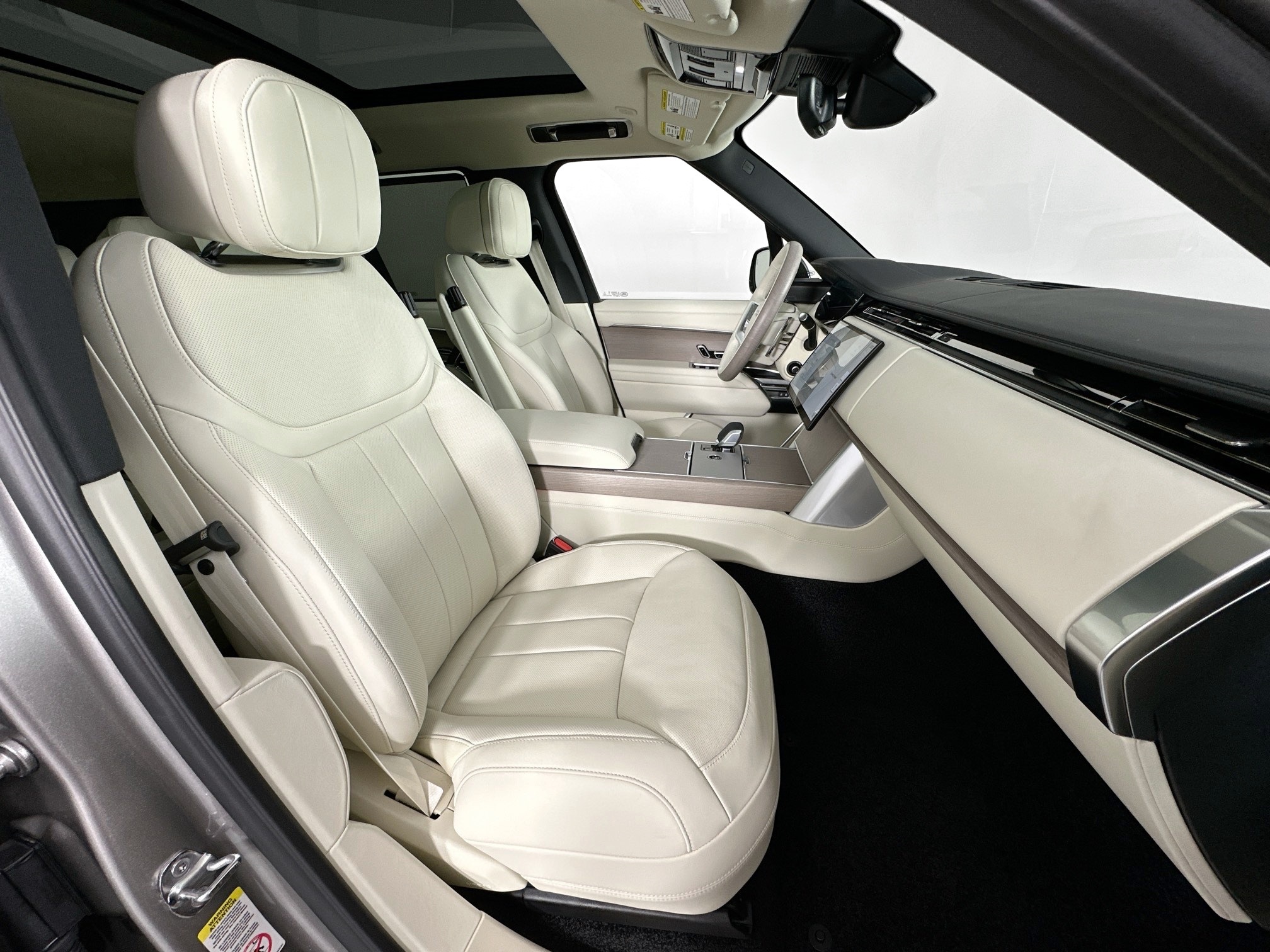 new 2026 Land Rover Range Rover car, priced at $166,195