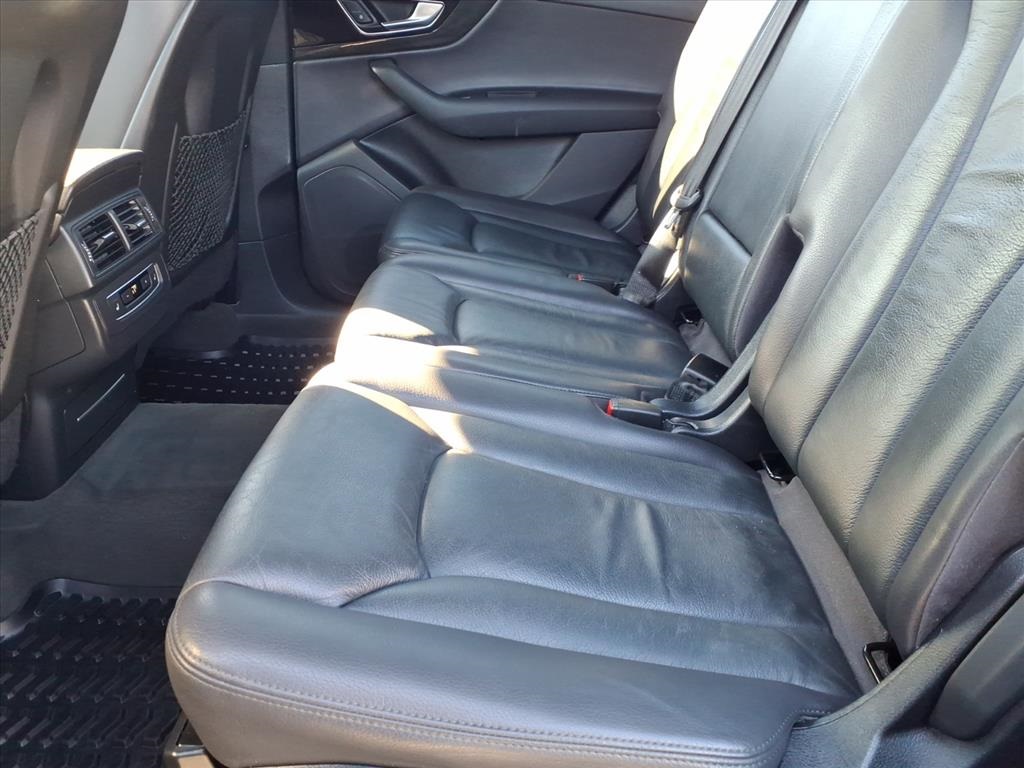 used 2017 Audi Q7 car, priced at $12,900