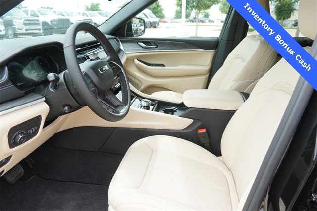 New 2025 Jeep Grand Cherokee L SUV