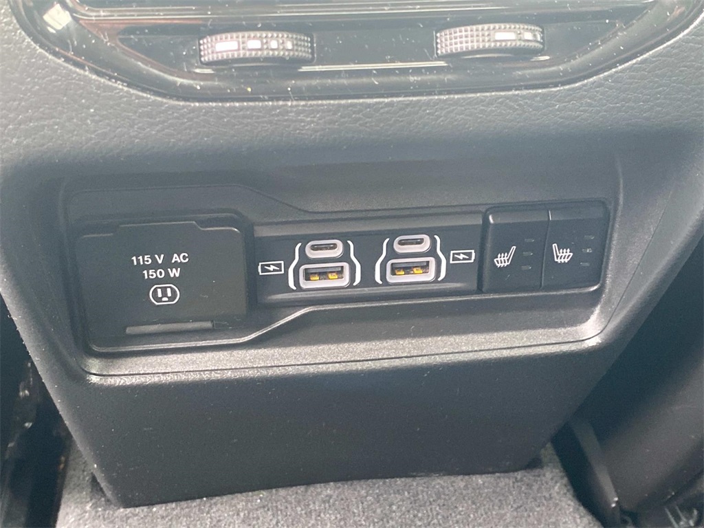 2024 Jeep Cherokee Limited 4xe photo 14