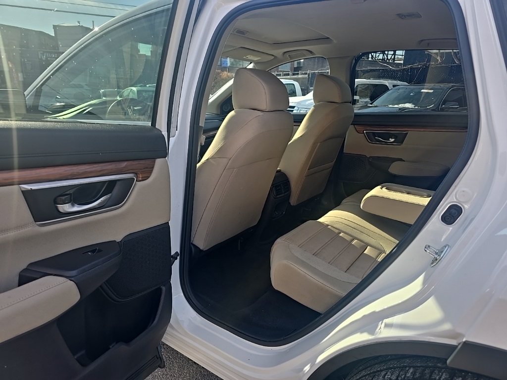 used 2022 Honda CR-V car, priced at $19,895