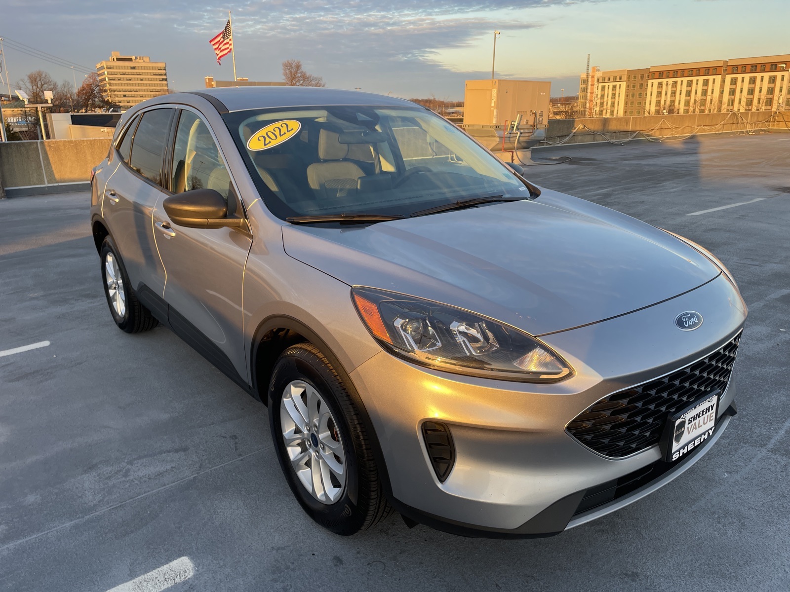 2022 Ford Escape SE's photo
