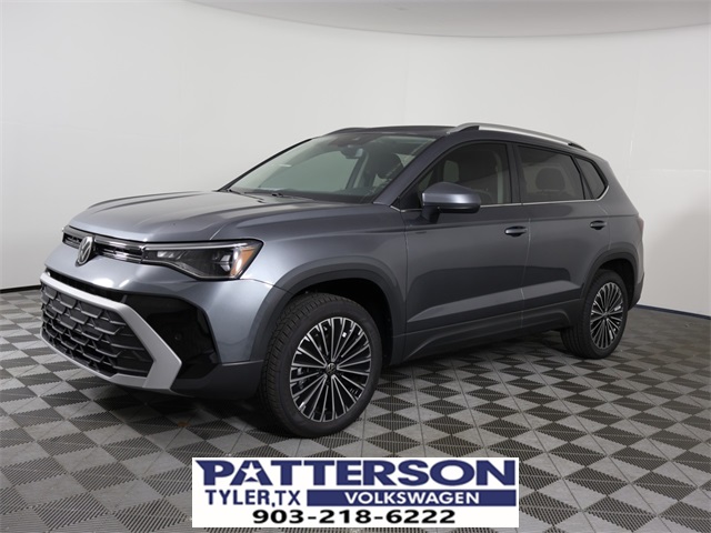 2025 Volkswagen Taos SE's photo