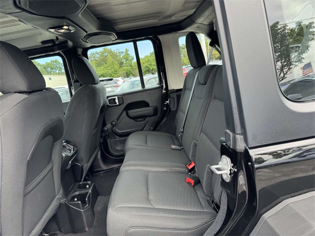 2023 Jeep Wrangler Sport photo 9