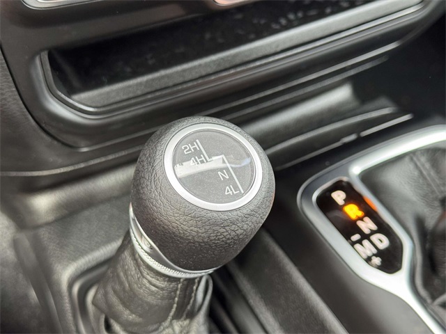2023 Jeep Wrangler Sport photo 27